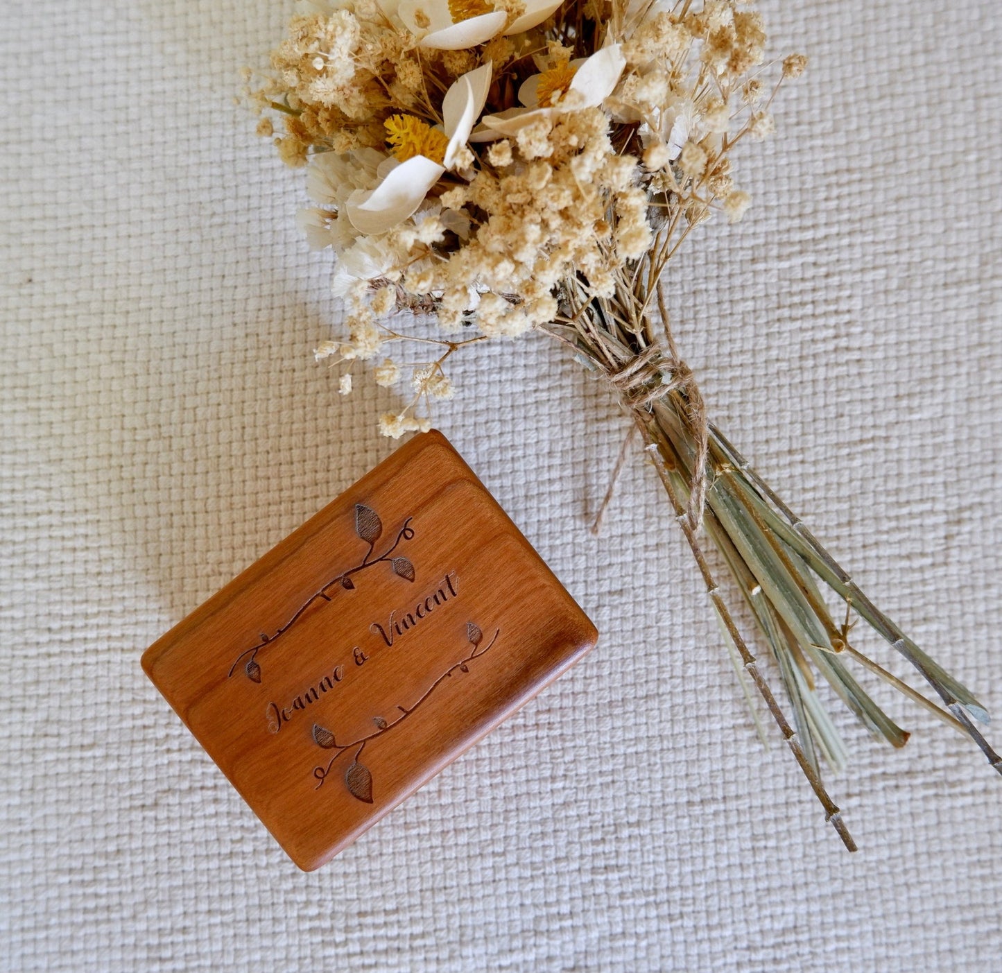 Wedding | Classic Ring Box - The Chic Habitat